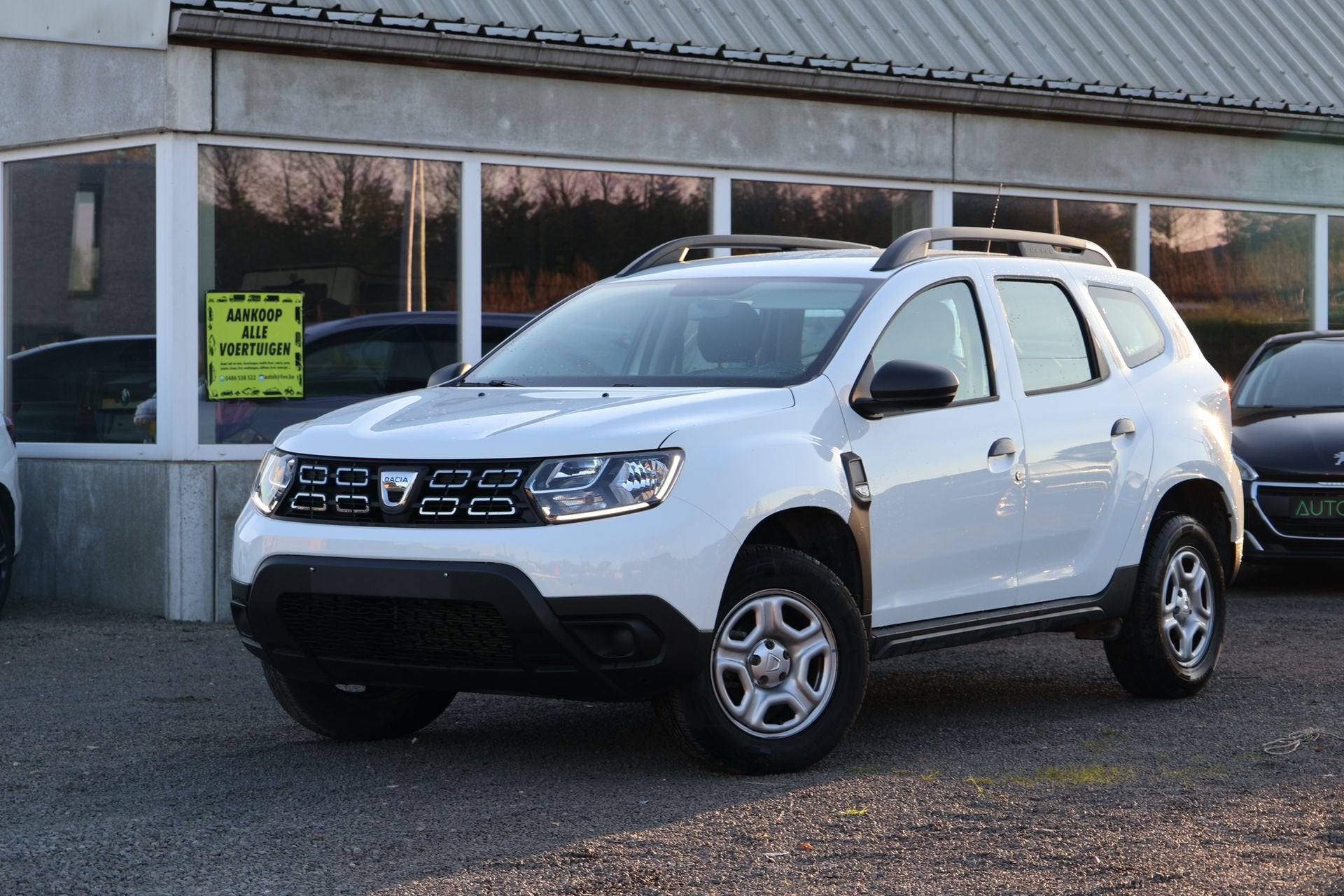 Dacia Duster 1.6 SCe - 7.423km!, Auto's, Gebruikt, Duster, Wit, Bedrijf