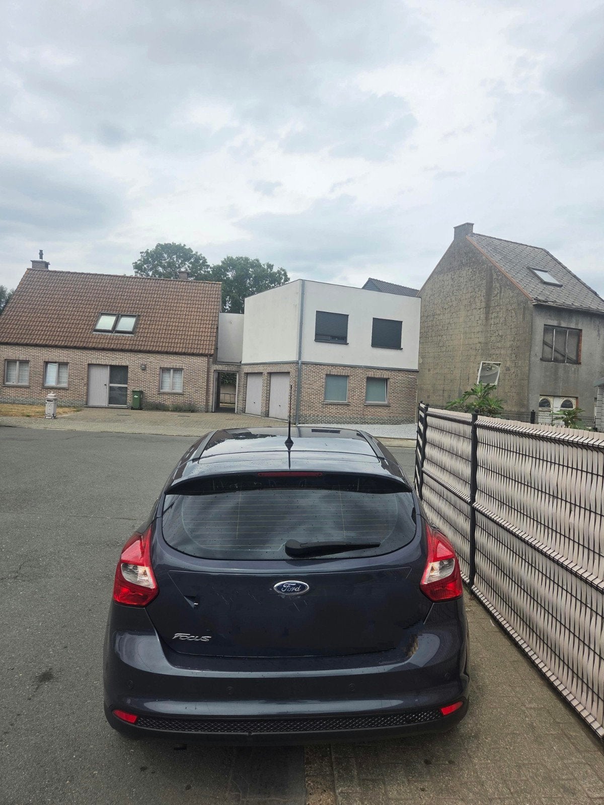 EEN ONTZETTEND BETROUWBARE WAGEN, Autos, Focus, Achat, Boîte manuelle, 5 places