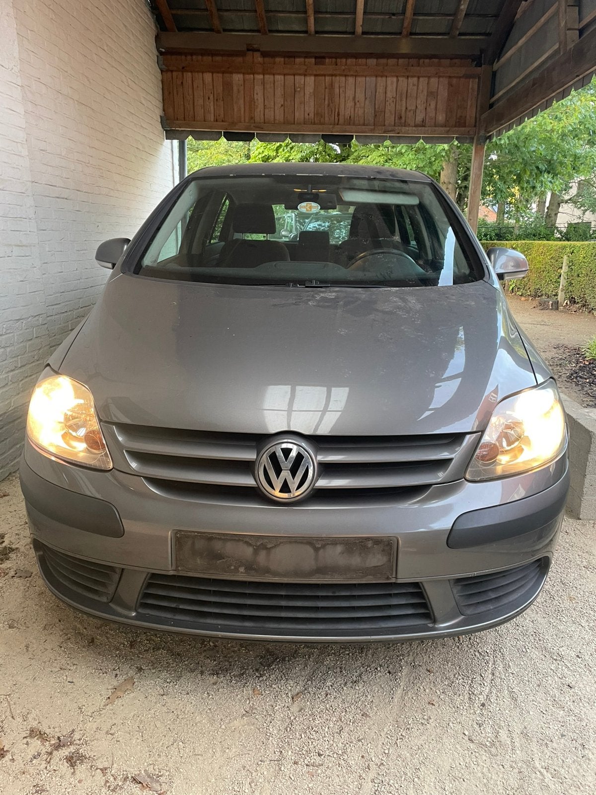 VW golf plus 1.6 TDI, Auto's, Volkswagen, Golf Plus, 5 deurs, Dealer onderhouden, Zilver of Grijs