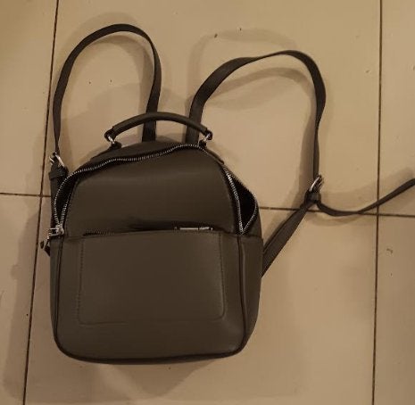 Petit sac à dos vert skai, Ophalen of Verzenden, Gebruikt