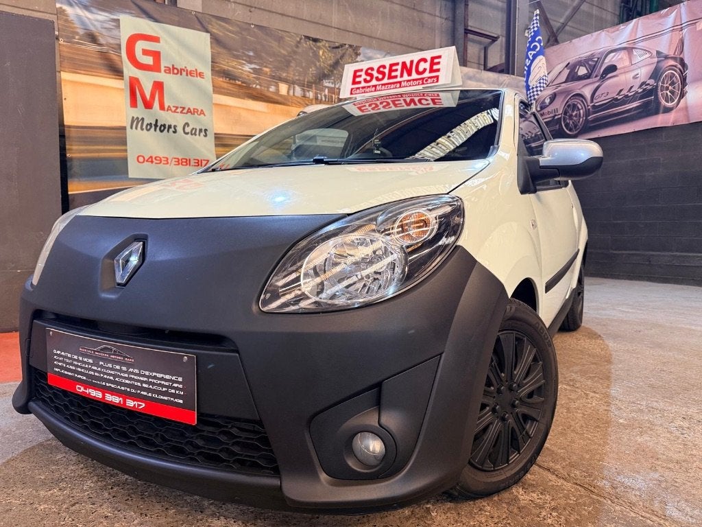 Renault Twingo 1.1i Airco V.E.D.A, Twingo, https://public.car-pass.be/vhr/18f42d17-5047-4a6a-a63b-7327be85769c, Geel, 55 kW