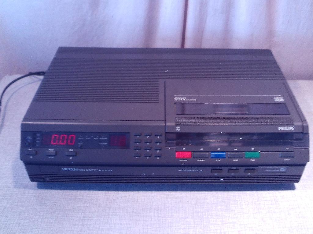 Enregistreur vidéo Philips Prima Video2000 - type VR2324, TV, Hi-fi & Vidéo, Lecteurs vidéo, Enlèvement ou Envoi, Comme neuf, Lecteur ou enregistreur vidéo 2000