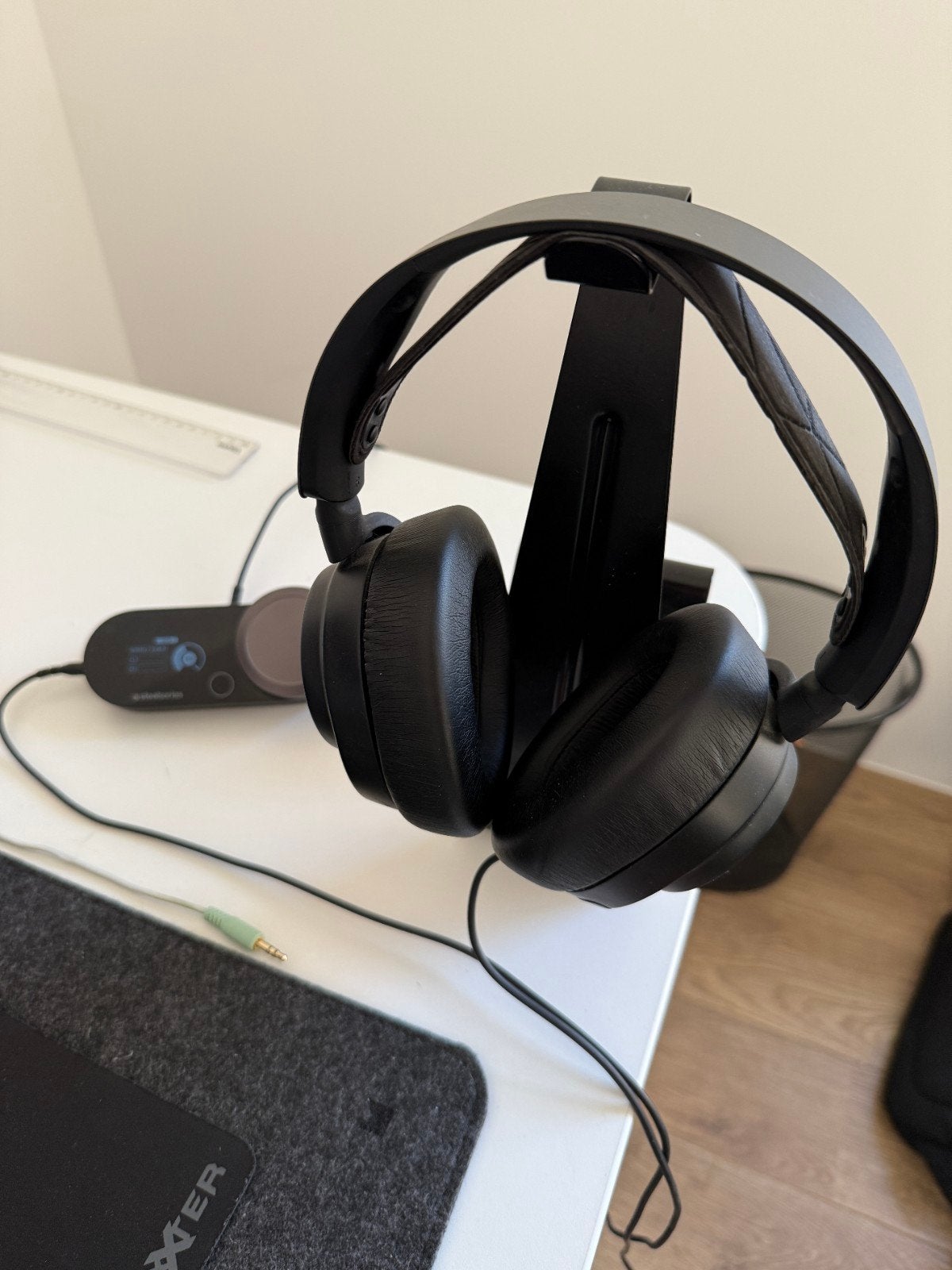 SteelSeries Arctis Nova Pro Wired + GameDAC Gen 2, Mute-functie, Ophalen of Verzenden, Zo goed als nieuw, Bedraad