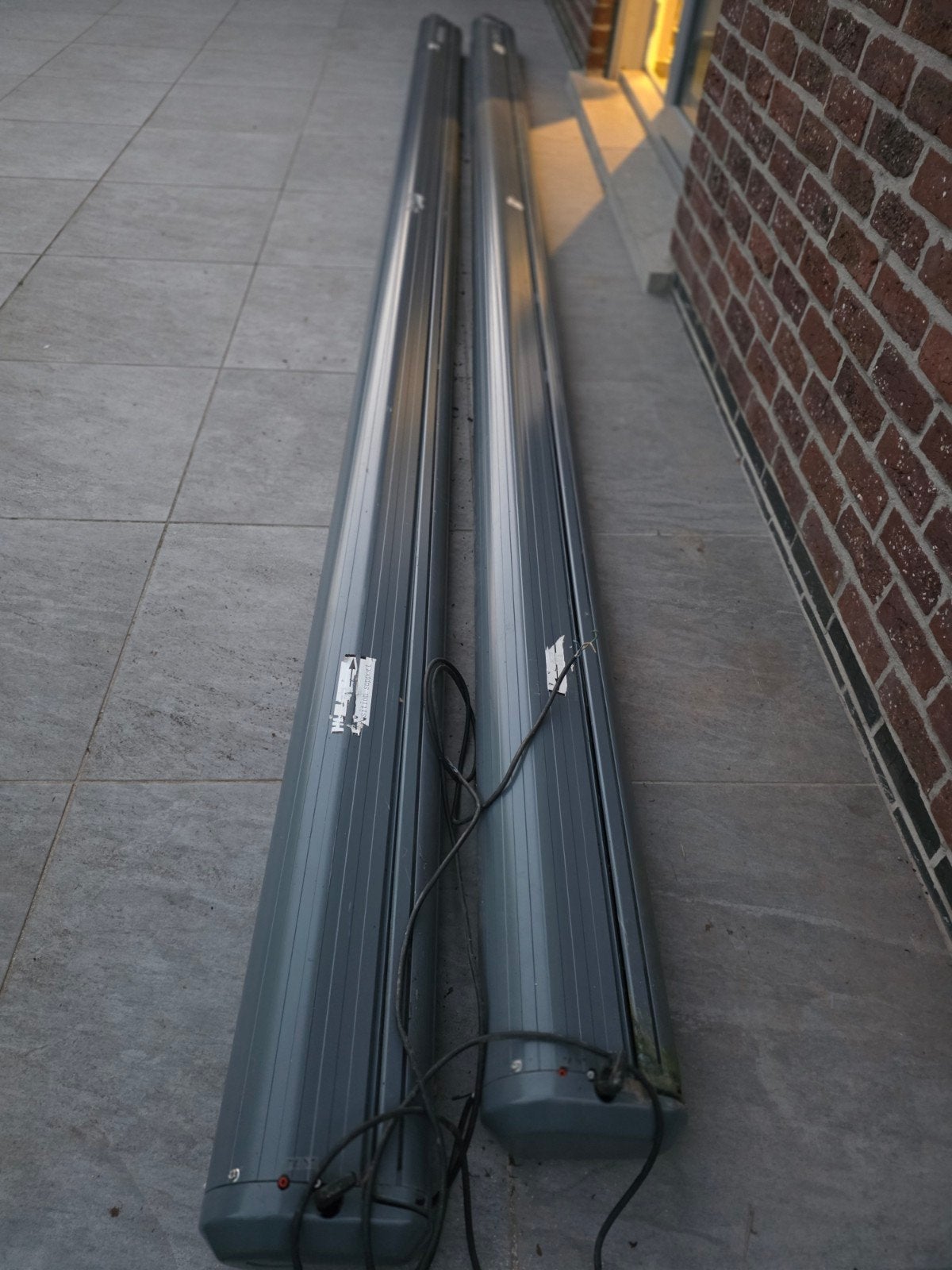 2 zonneschermen 5m/3m ingebouwde LED-verlichting, Tuin en Terras, Zonneschermen, Ophalen