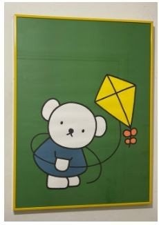 Vintage Dirk Bruna 1986 Boris Bear joue avec Kite, Enlèvement ou Envoi, Comme neuf, Décoration murale