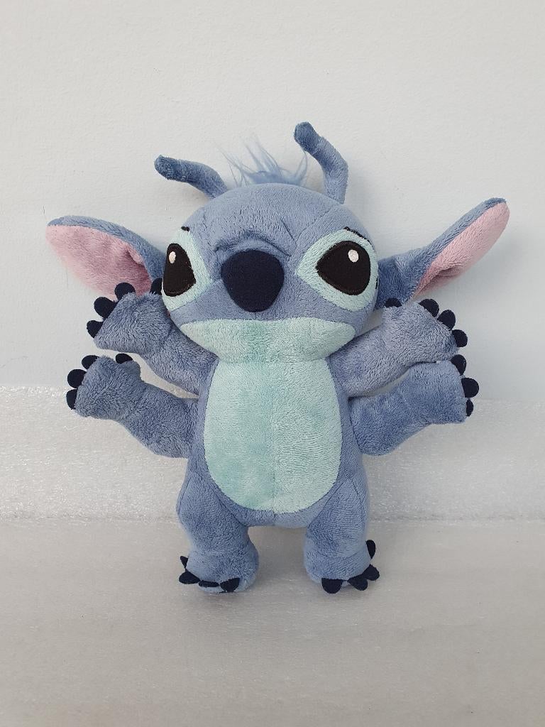 Knuffel Lilo & Stitch: Stitch ca. 25 cm (Disneyland Paris), Ophalen of Verzenden, Gebruikt