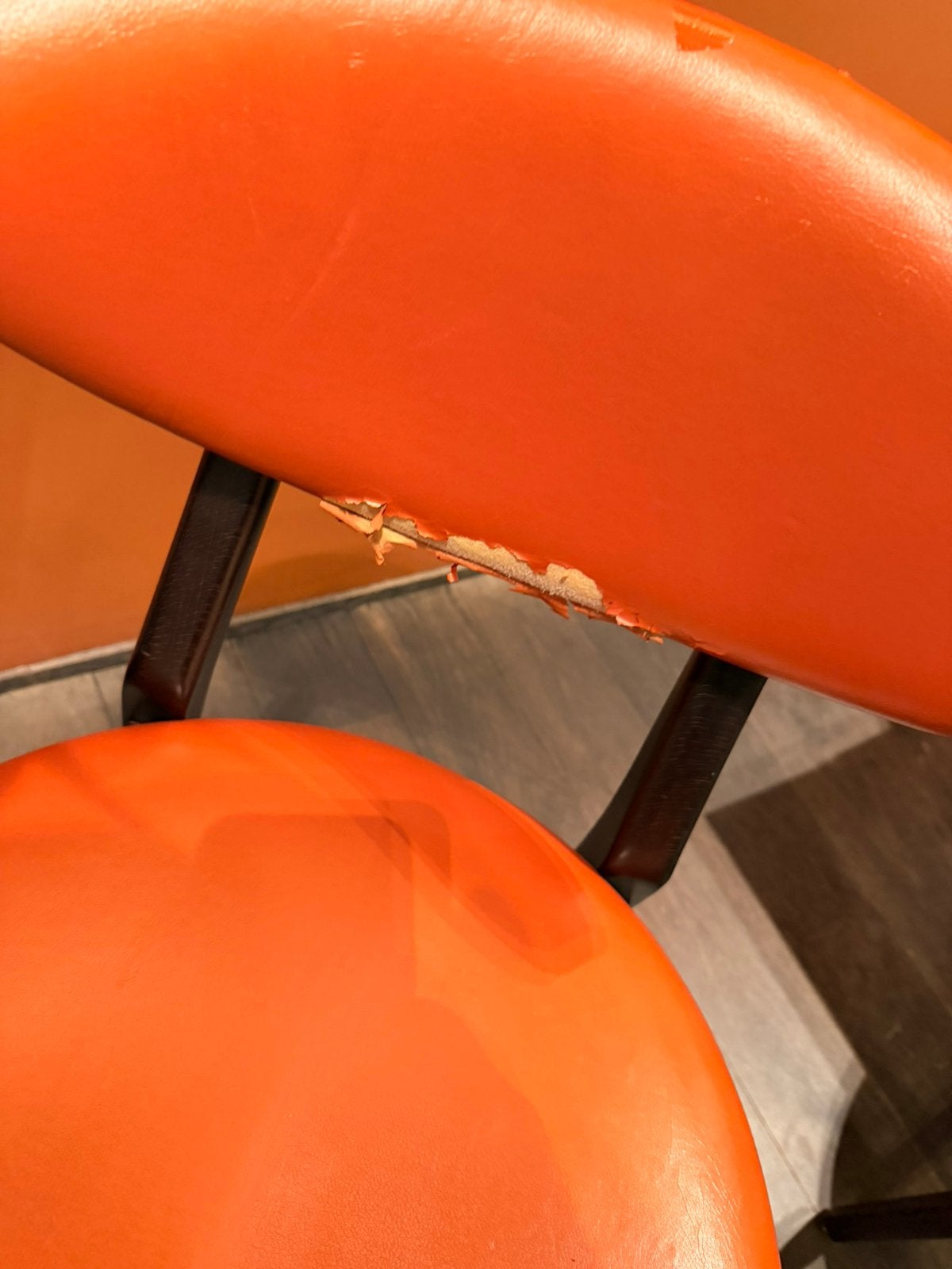Chaises de restaurant usagées etat bon etat general, Zakelijke goederen, Horeca | Overige, Ophalen