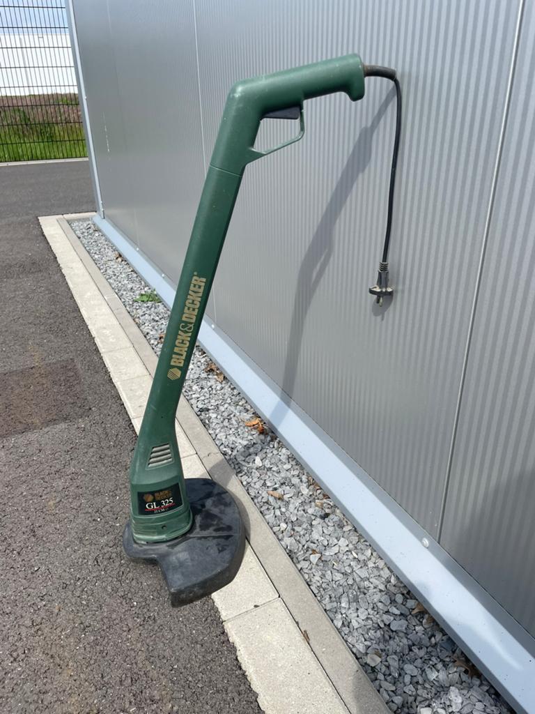 Elektrische kantenmaaier Black & Decker GL325, Jardin & Terrasse, Coupe-bordures, Comme neuf, Enlèvement