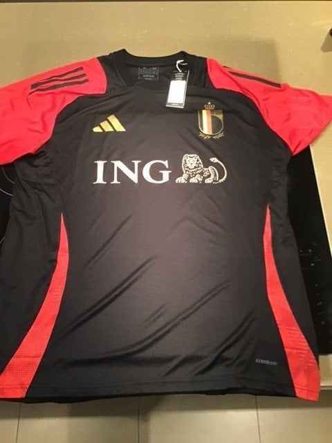T-shirt d'entraînement Adidas Red Devils neuf, Taille L, Enlèvement ou Envoi, Neuf, Maillot