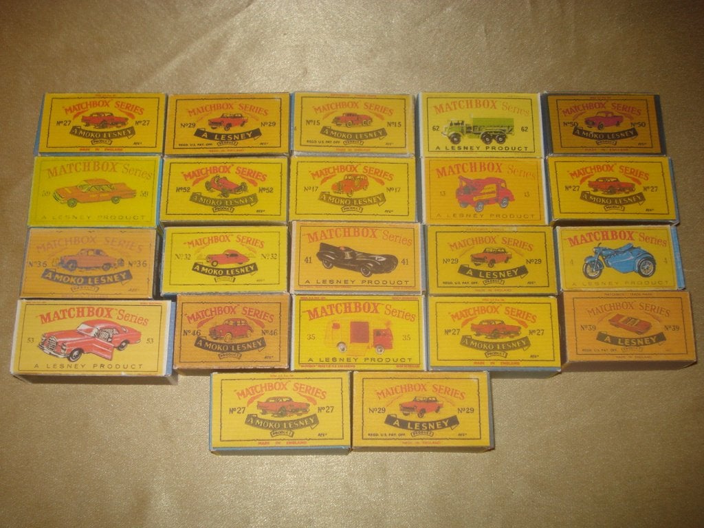 LESNEY MATCHBOX Lot de 22 Boîtes Reproductions, Enlèvement ou Envoi, Neuf, Voiture