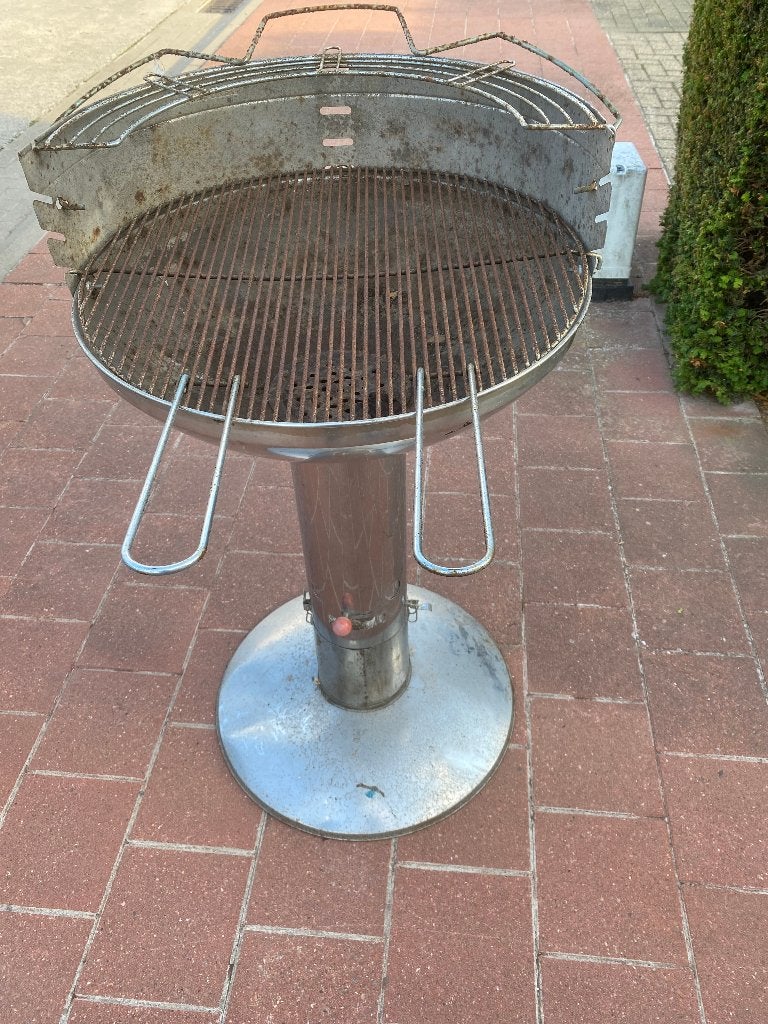 BBQ, Enlèvement, Utilisé