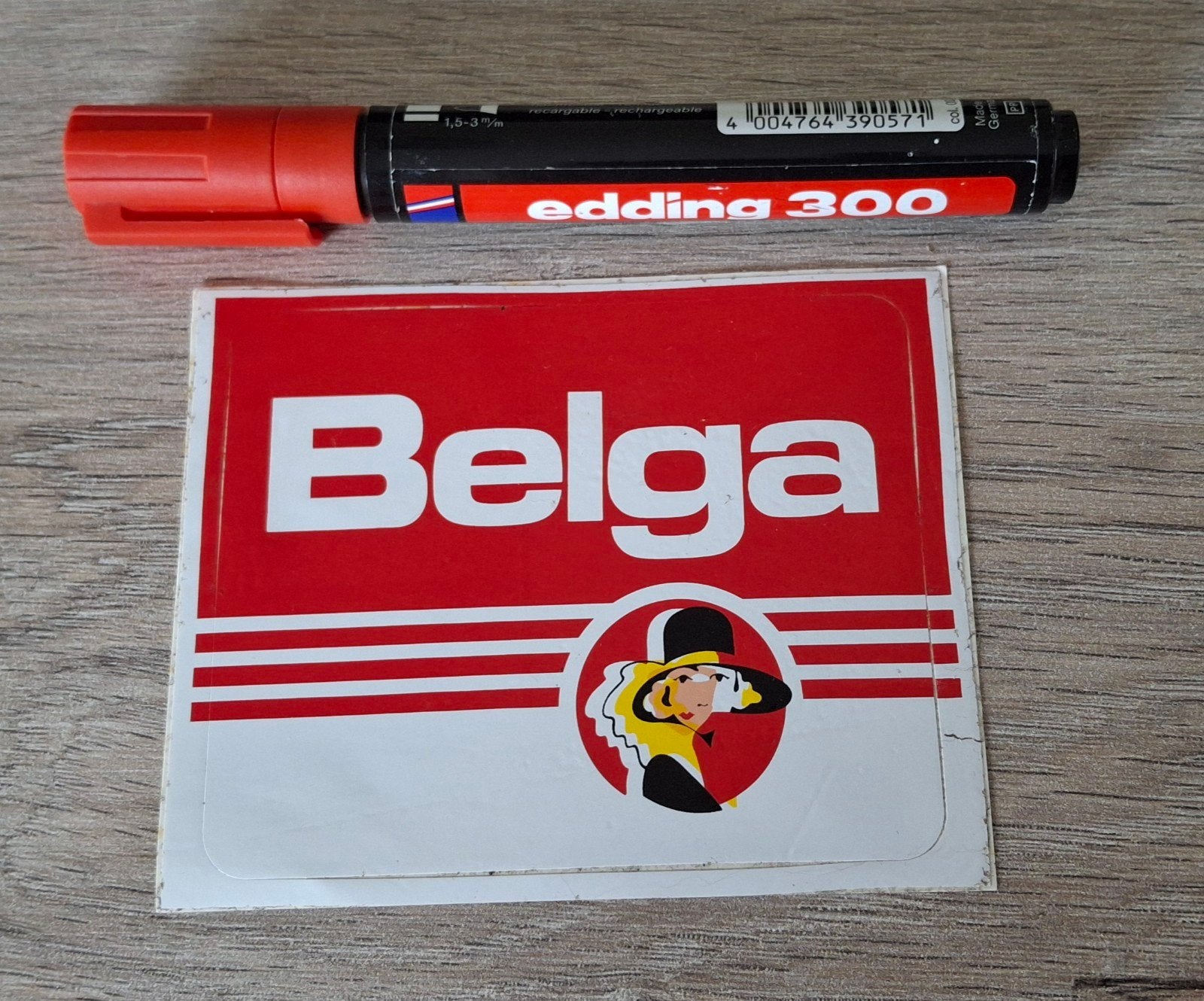 autocollant de cigarette vintage de la marque Belga, Collections, Enlèvement ou Envoi, Comme neuf, Marque