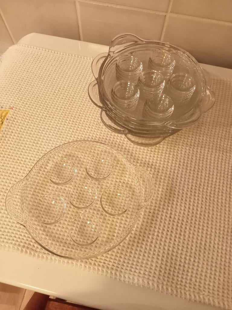 lot de 6 assiettes à escargots en pyrex, Maison & Meubles, Uni, Assiettes(s), Comme neuf, Verre
