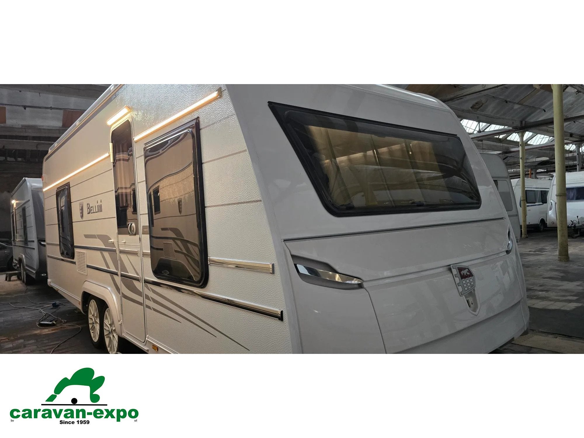 TABBERT BELLINI 570, Caravanes & Camping, Jusqu'à 4, Entreprise, Tabbert, 5 à 6 mètres
