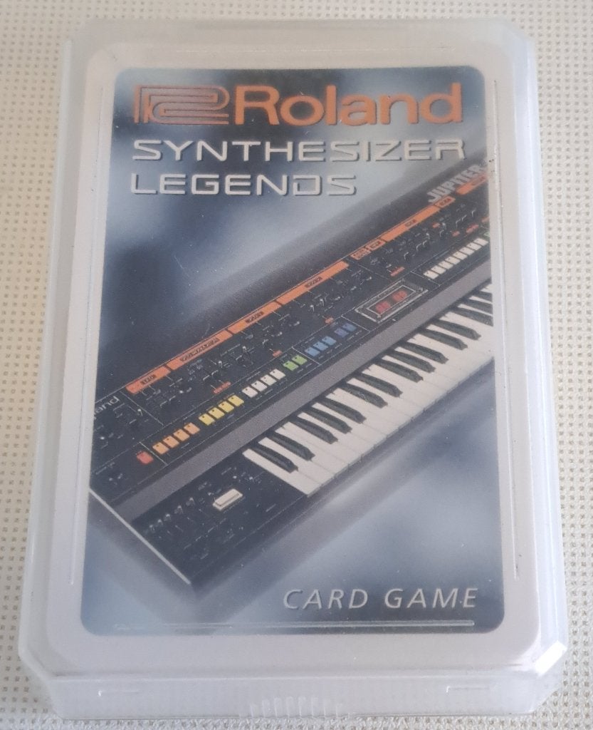 Roland Synthesizer Legends card game, Muziek en Instrumenten, Ophalen, Roland