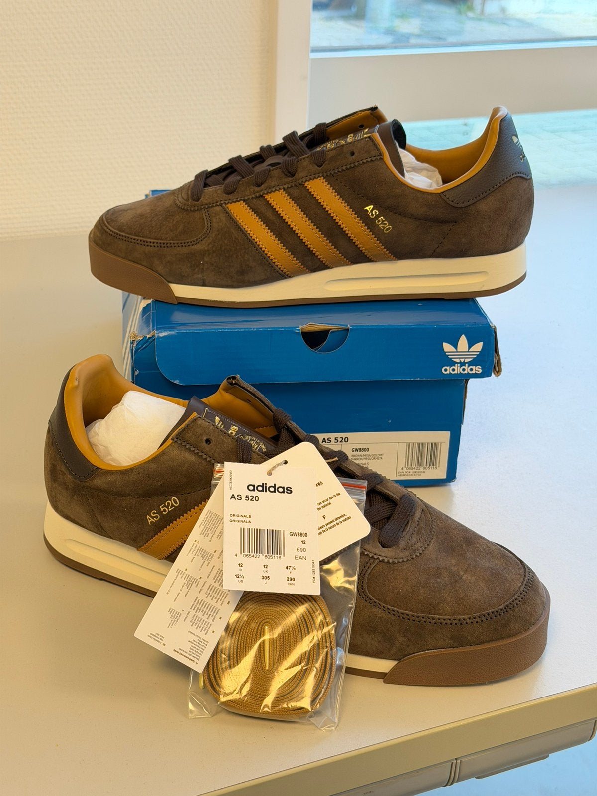 Adidas Originals AS 520 GW8800 Bruin Nieuw Maat 47 1/3, Bruin, Nieuw, Ophalen of Verzenden, Sneakers