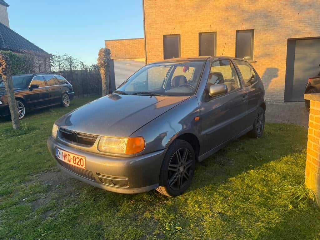 Vw polo 1.3 benzine 1994, Autos, Argent ou Gris, Achat, Boîte manuelle, Particulier