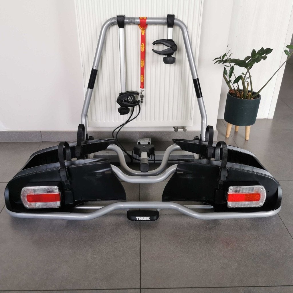 Thule europower 916 elektrische fietsen max 60kg, Auto diversen, Fietsendragers, Ophalen, Zo goed als nieuw, 2 fietsen, Trekhaakdrager