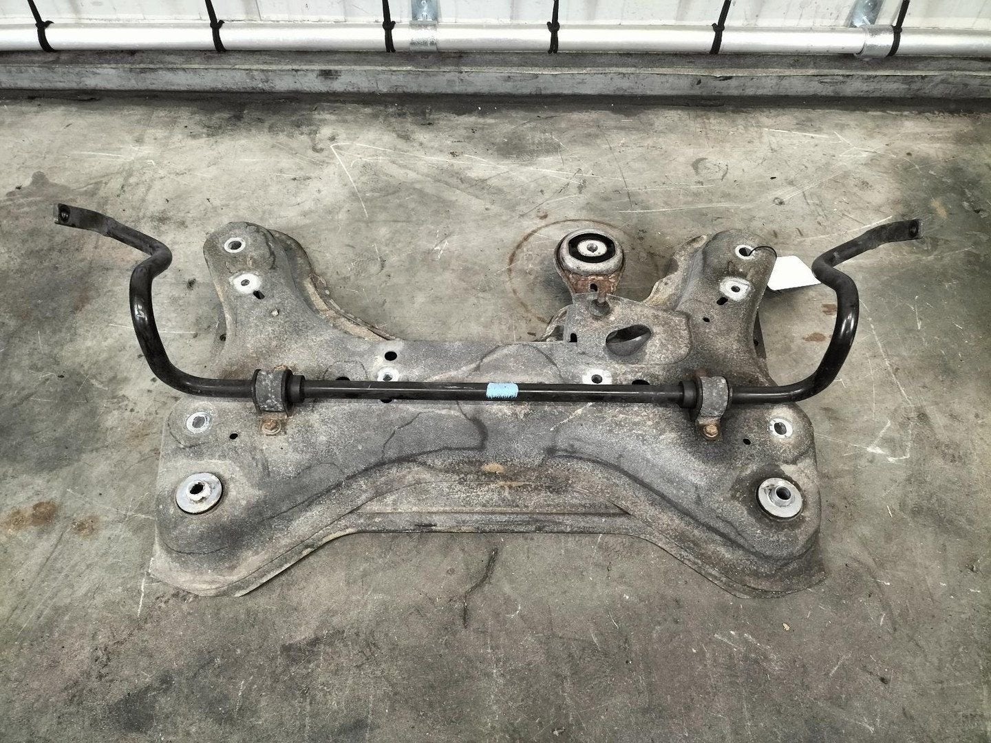 RENAULT TRAFIC F82  SUBFRAME VOOR 2016, Ophalen of Verzenden, Gebruikt, ARN erkend