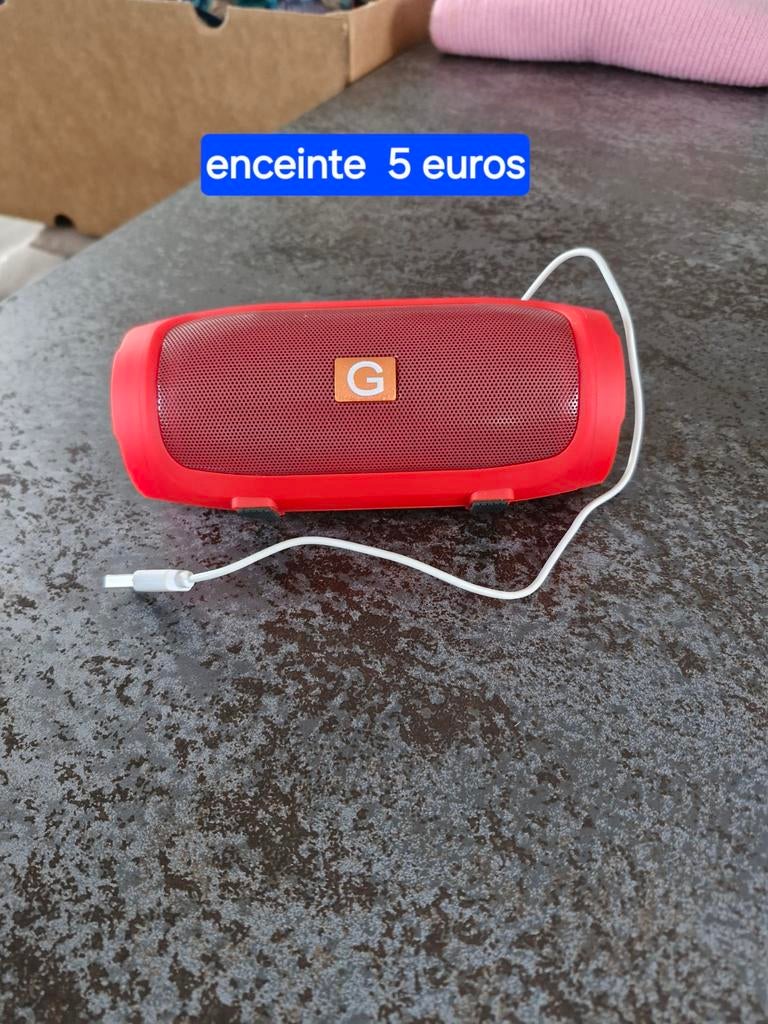Enceinte rouge, Enlèvement ou Envoi
