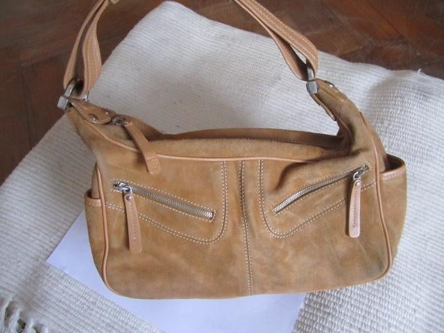 Daim Tod's handtas, Handtassen en Accessoires, Tassen | Damestassen, Gebruikt, Handtas, Beige, Ophalen of Verzenden
