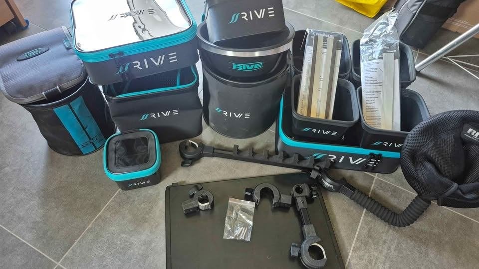 GEBRUIKTE EN NIEUWE APPARATUUR TE KOOP, Ophalen, Zo goed als nieuw, Koffer of Tas