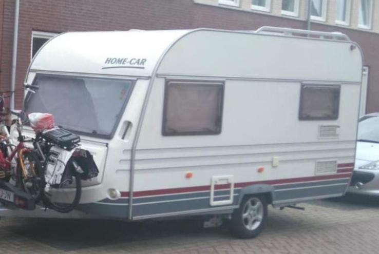 Home-Car 403H Caravan (2001) – Compact, Compleet, Caravans en Kamperen, Ophalen, Zo goed als nieuw