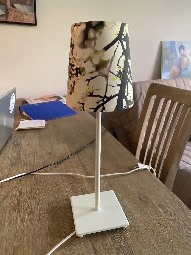 Lampe de table Ikea, Tissus, Moins de 50 cm, Comme neuf, Enlèvement