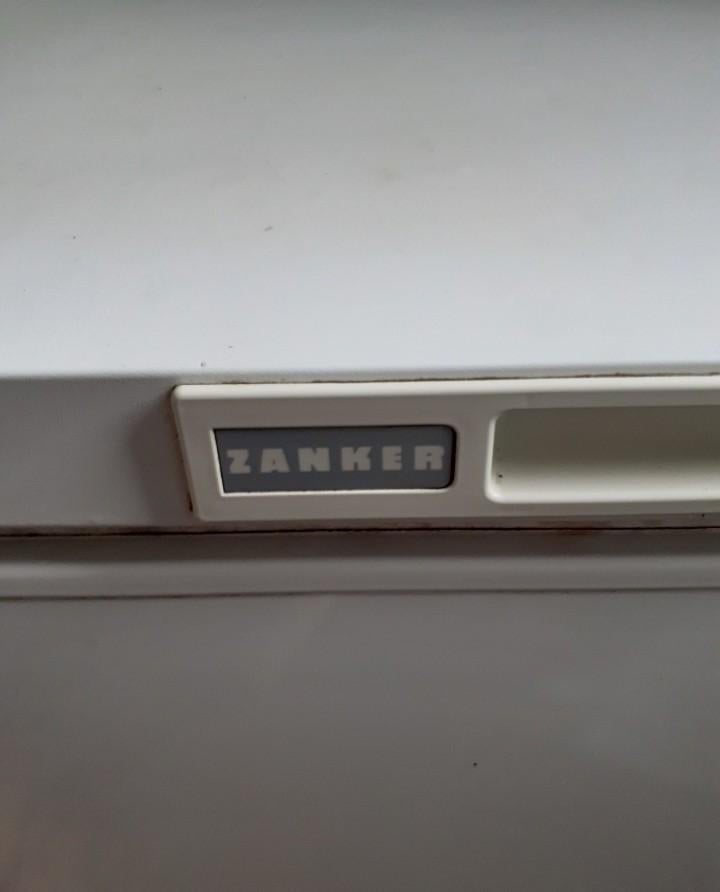 Congélateur ZANKER, Elektronische apparatuur, Vriezers en Diepvrieskisten, Gebruikt, Minder dan 85 cm, Tussenbouw, Minder dan 60 cm