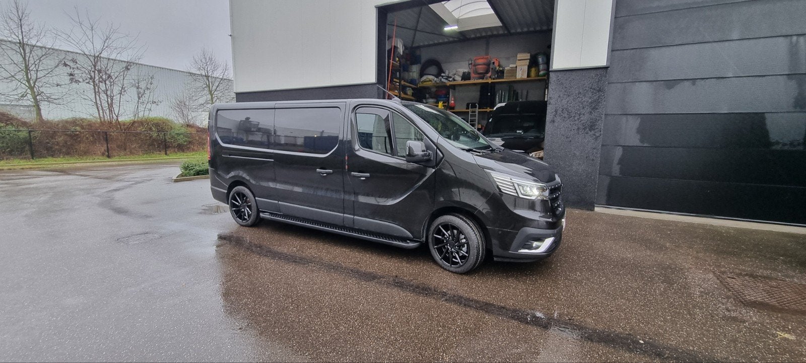 Renault Trafic 2023 année , L2 H1,, Autos, Achat, Entreprise, Noir, TVA déductible