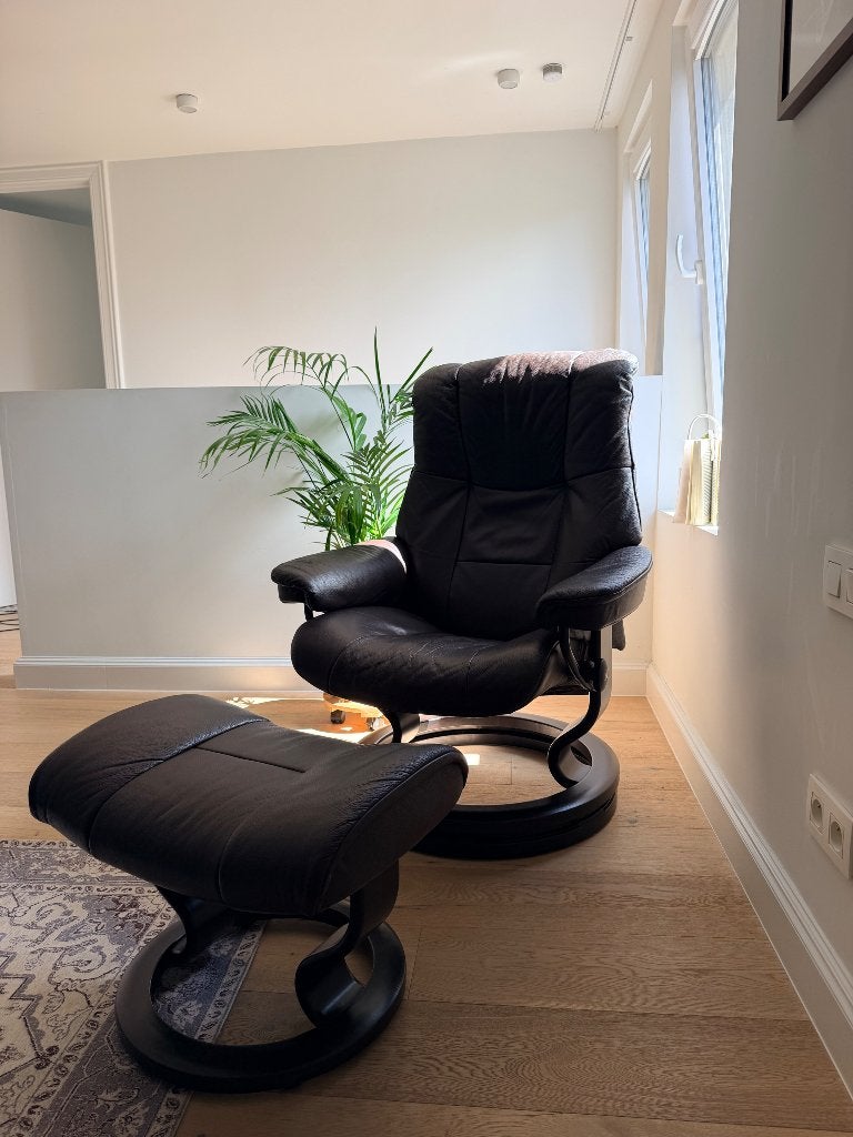 Fauteuil inclinable et repose-pieds Stressless marron, Enlèvement, Utilisé, Cuir