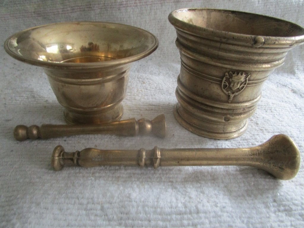 antieke koperen /bronze vijzels, Ophalen, Brons