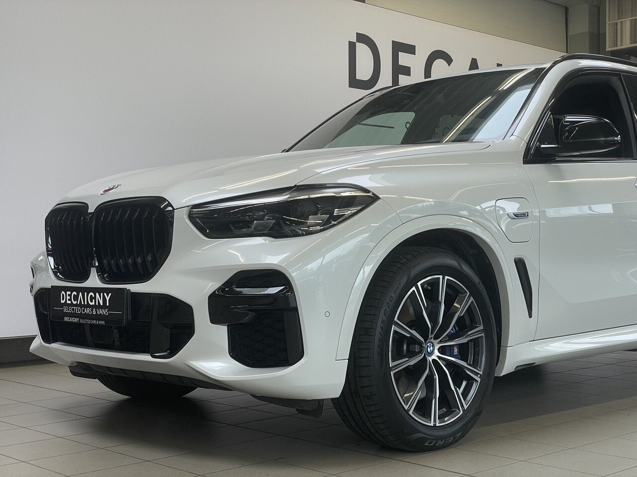 BMW X5 xDrive45e M Sport *Leder*Luchtvering*Camera*Pano dak, 0 min, 0 kg, Wit, 5 zetels
