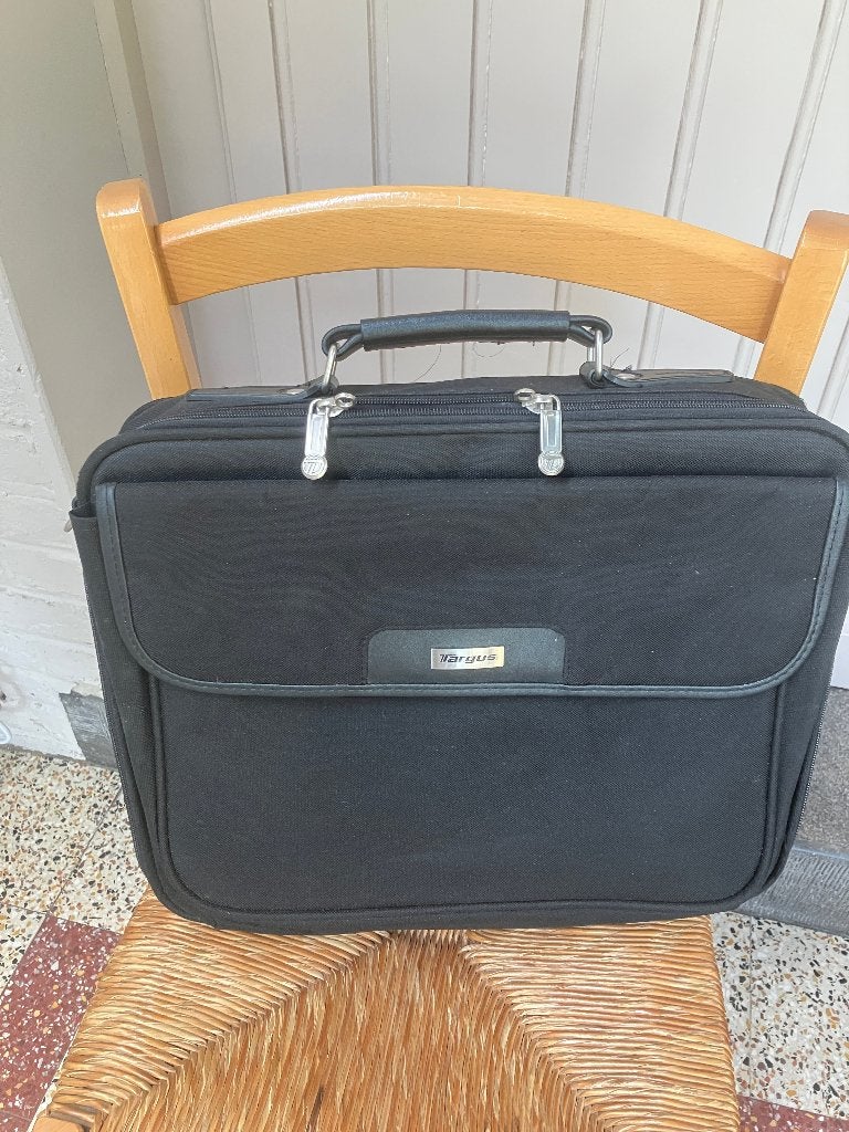 Sac ordinateur, Informatique & Logiciels, Sacoches d'ordinateur portable, Noir, Comme neuf, Enlèvement, Targus