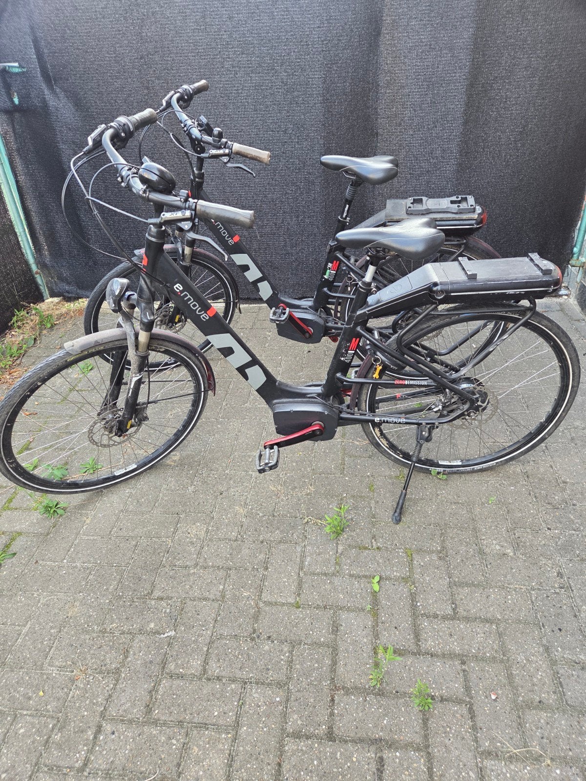 2 elektrische E-Move M400E fietsen – opknappers/onderdelen, Enlèvement