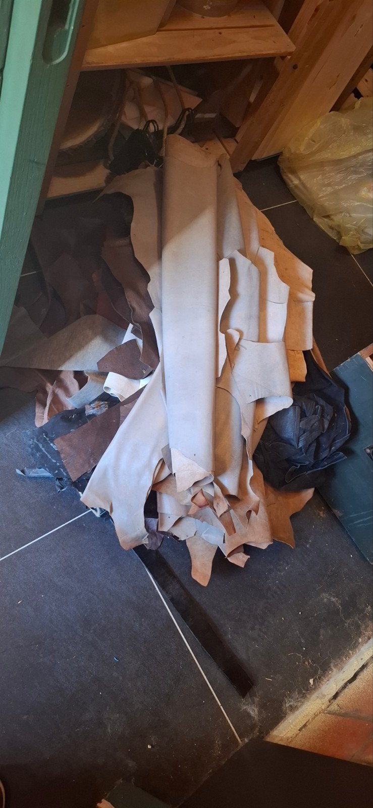 Leder gratis af te halen, Ophalen