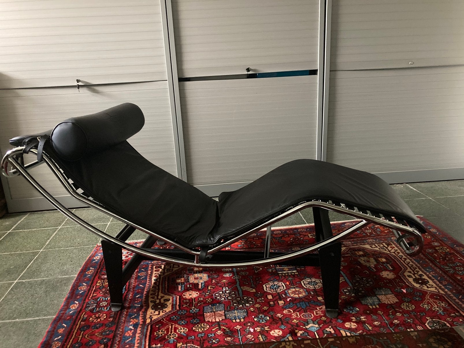 Replica le corbusier, Ophalen, Zo goed als nieuw