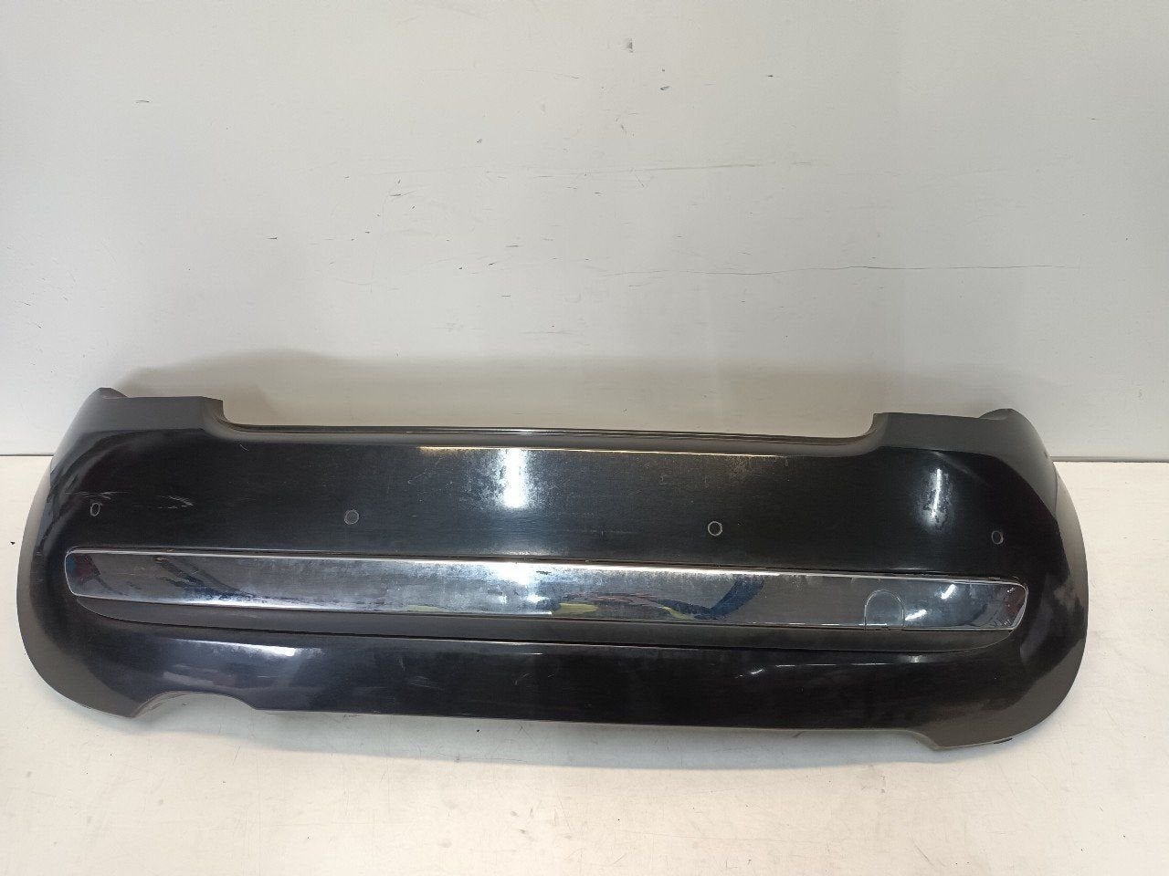 Bumper achter Fiat 500, Onderdelen@venauto.nl, Van der Ven Autorecycling B.V., Arrière, Ettenseweg 76, 4706 PB Roosendaal, The Netherlands