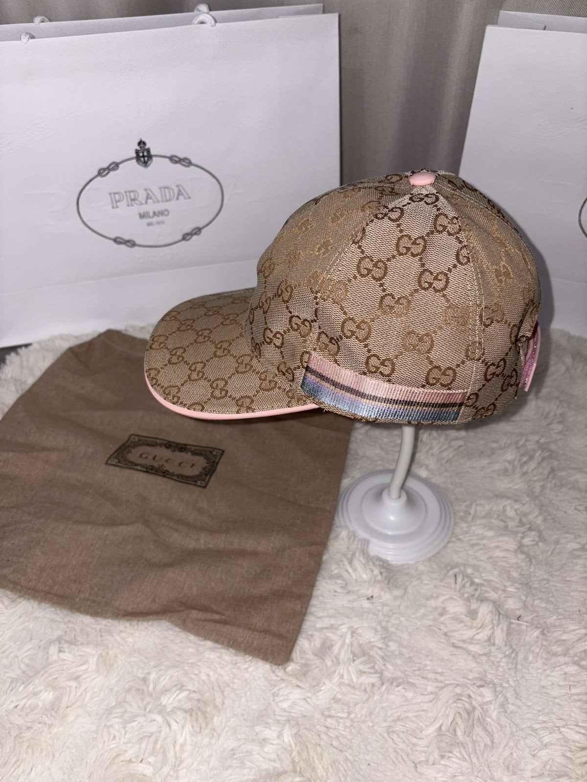 Casquette gucci bande rare, Vêtements | Hommes, Enlèvement ou Envoi, Comme neuf, Casquette