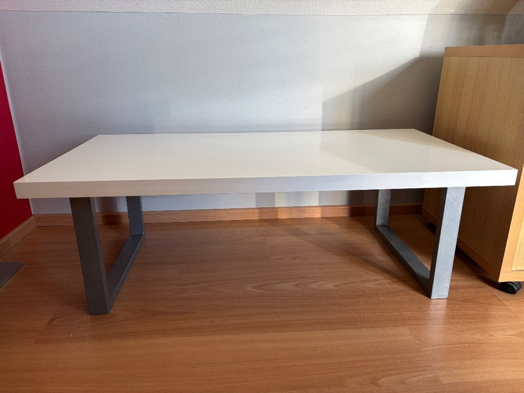 Heel mooie moderne salontafel, Huis en Inrichting, Ophalen, 100 tot 150 cm, 50 tot 100 cm, Zo goed als nieuw