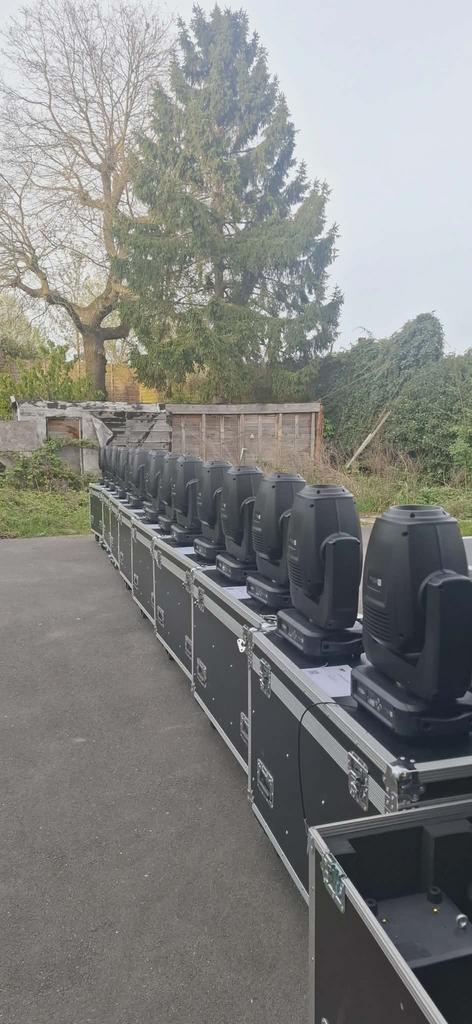 16 x Phantom 250 Led Spot, Ophalen, Zo goed als nieuw