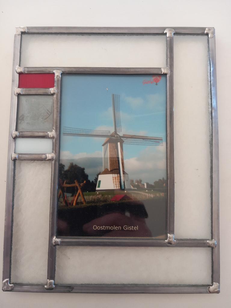Glas-in-loodraam brandglas glasraam Oostmolen Gistel, Antiek en Kunst, Ophalen of Verzenden