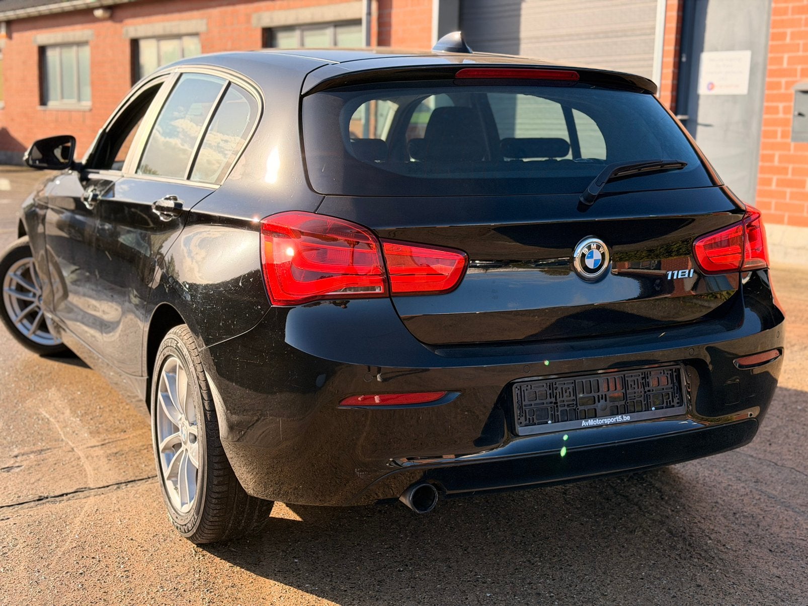 BMW SÉRIE 1 118i ✅ 64000KM, Autos, 100 kW, Achat, Euro 6, Entreprise