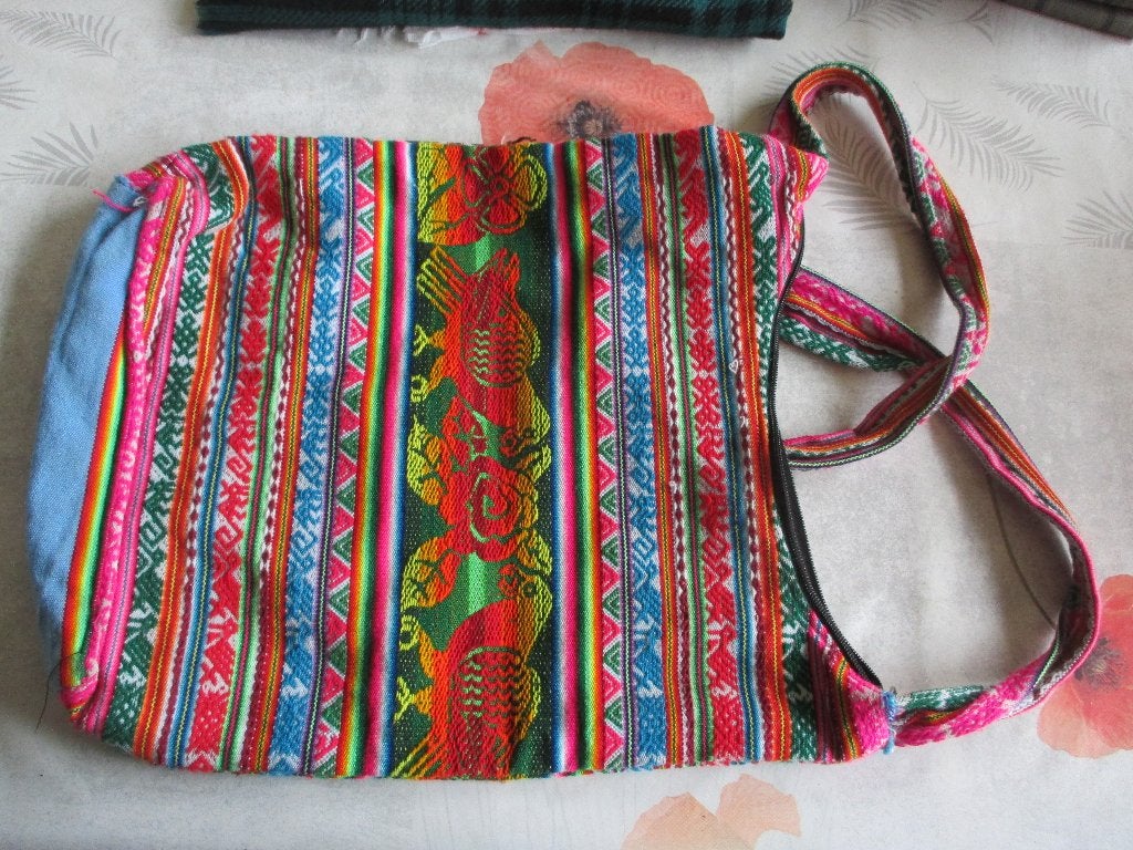 tas peru, Handtassen en Accessoires, Ophalen of Verzenden, Zo goed als nieuw, Overige kleuren