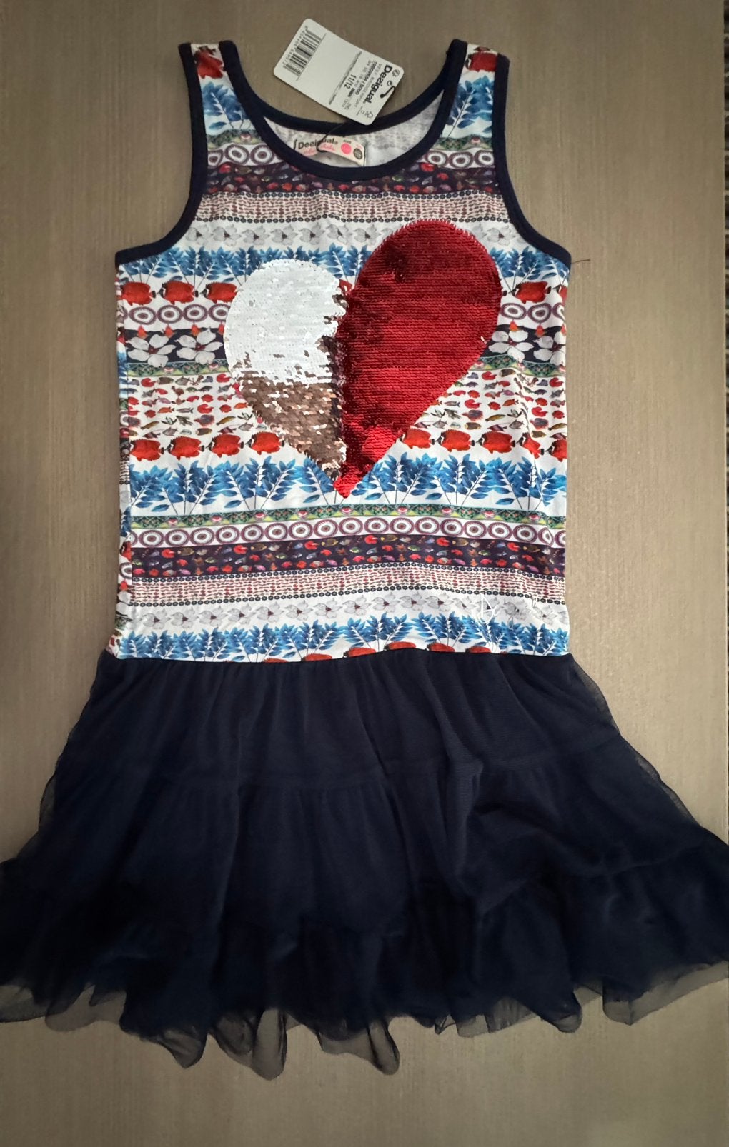 Desigual Bridgerport jurk,pailletten hart maat 146/152 nieuw, Ophalen, Nieuw, Meisje, Jurk of Rok