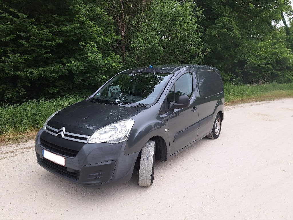 CITROËN BERLINGO, Autos, Argent ou Gris, Euro 6, Air conditionné, Boîte manuelle