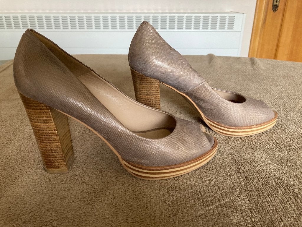 Schoenen met hoge hak. Zinda, maat 38 prima staat, Kleding | Dames, Overige kleuren, Ophalen of Verzenden, Zo goed als nieuw, Schoenen met hoge hakken
