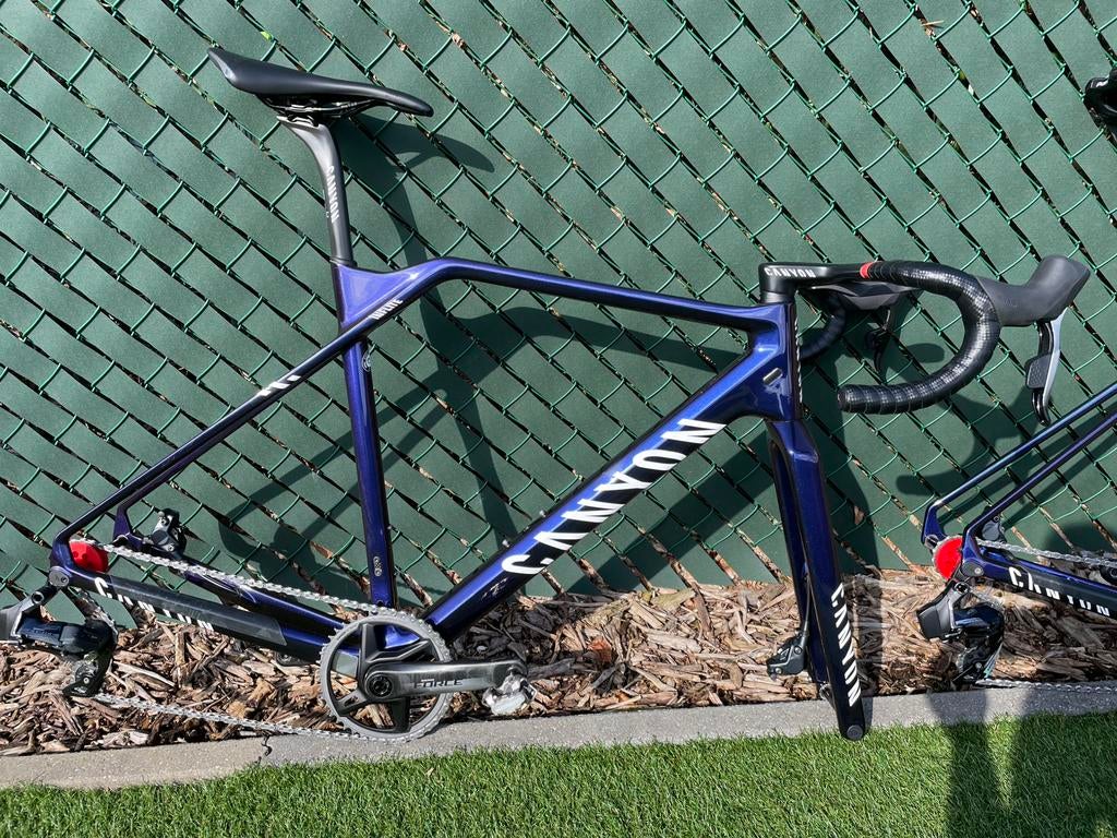 Canyon inflite CFR - Sram force axs, Vélos & Vélomoteurs, Vélos | Vélos de course, Comme neuf, Enlèvement