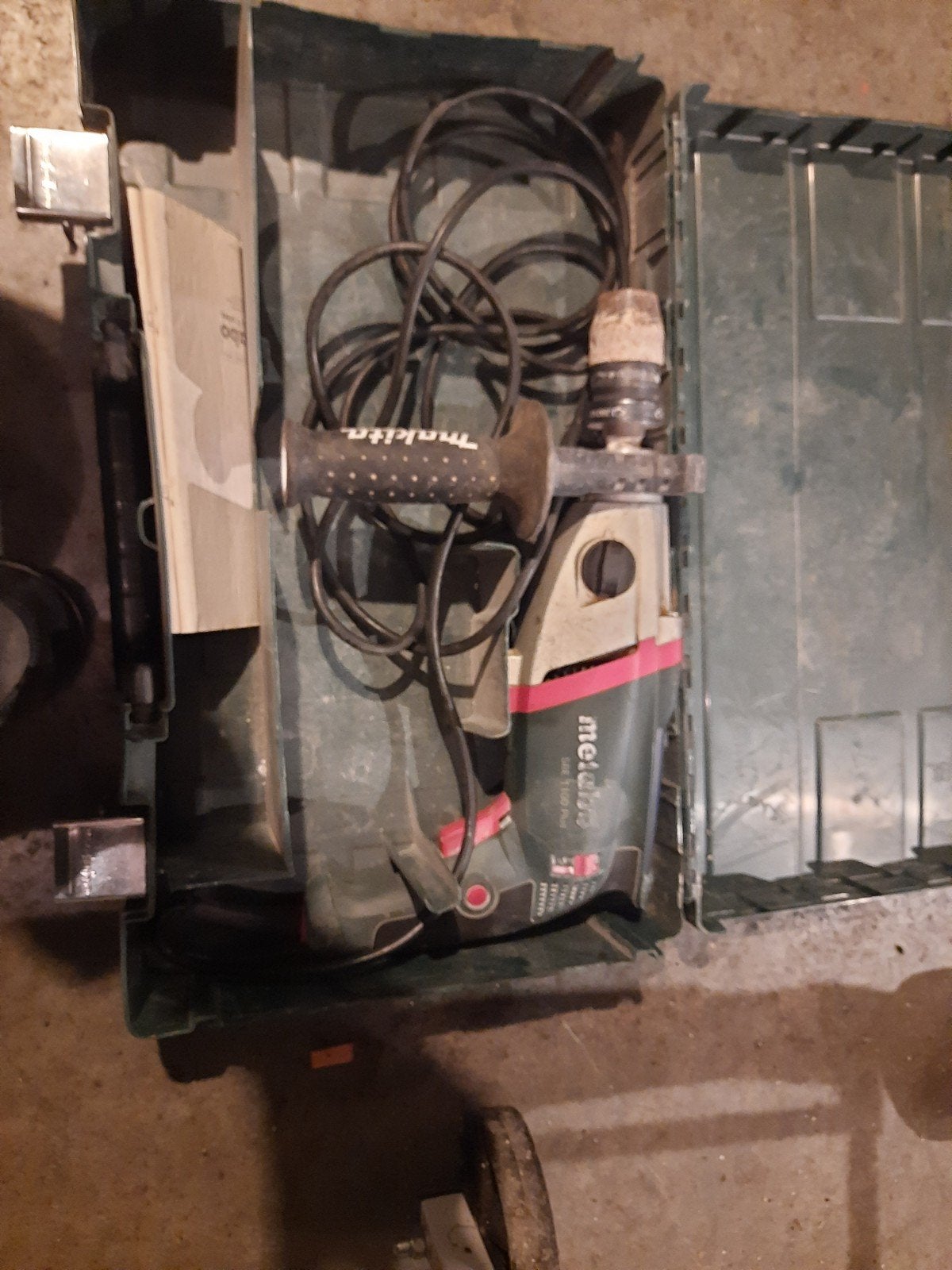 metabo boormachine sbe1100 werkt perfect, Boormachine, Ophalen of Verzenden, Klopboormechanisme, Gebruikt