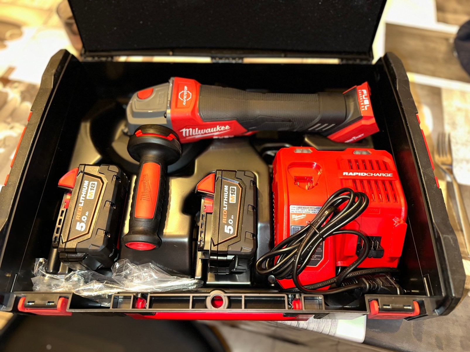 Pack Meuleuse d’angle Milwaukee M18, Bricolage & Construction, Outillage | Foreuses, Enlèvement, Neuf, Autres types